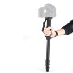 تک پایه دوربین کینگ‌جوی مدل MP-208F (اندازه در دست)