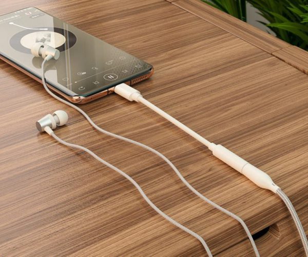 کابل تبدیل USB-C به AUX (نحوه استفاده)