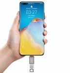 مبدل USB-A 3.0 به Type-C مک دودو مدل OT-8730 (متصل شده به گوشی)