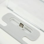 شارژر MicroUSB و استند موبایل Au مدل 0101PFA (نمای نزدیک)