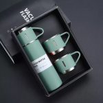 فلاسک مدل کادویی VACUUM FLASK SET گنجایش 0.5 لیتر (در بسته بندی)