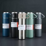 فلاسک مدل کادویی VACUUM FLASK SET گنجایش 0.5 لیتر (تنوع رنگ ها)