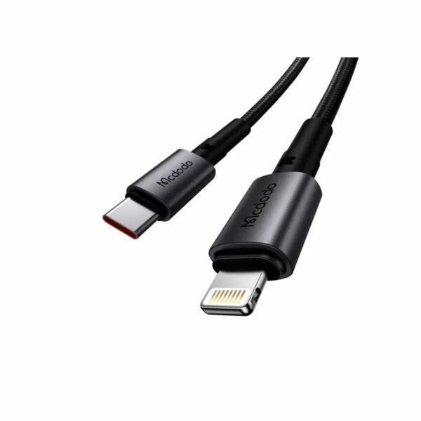 کابل تبدیل USB-C به لایتنینگ مک دودو مدل CA-285 طول 1.8 متر